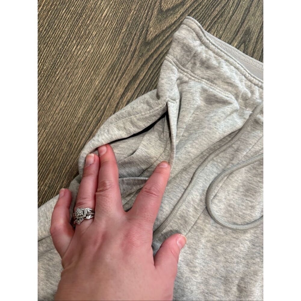 Nike Womens Jogger Sweat Pants Drawcord Elastic Waist Cotton Blend Gray Size M - Picture 8 of 11